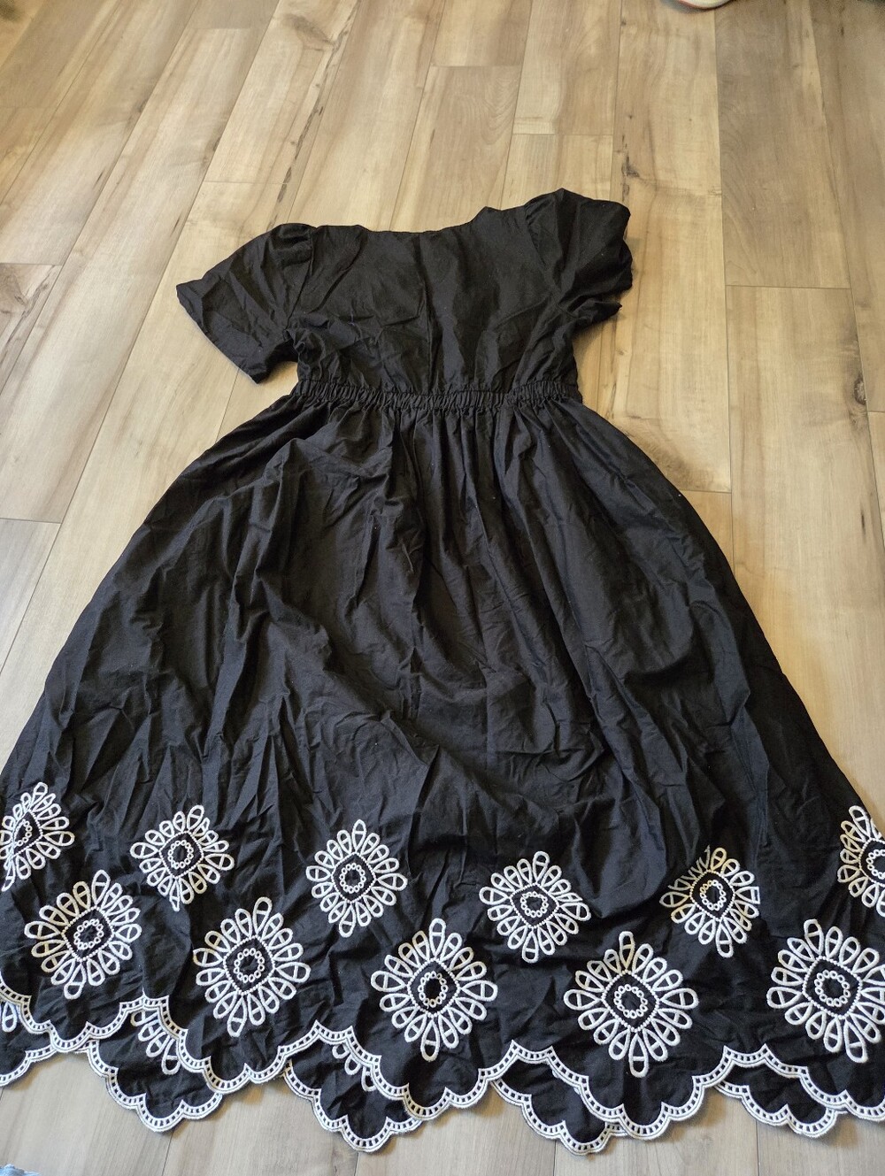 Lane Bryant Black Embroidered Midi Dress with White Floral Detail - Picture 2 of 7